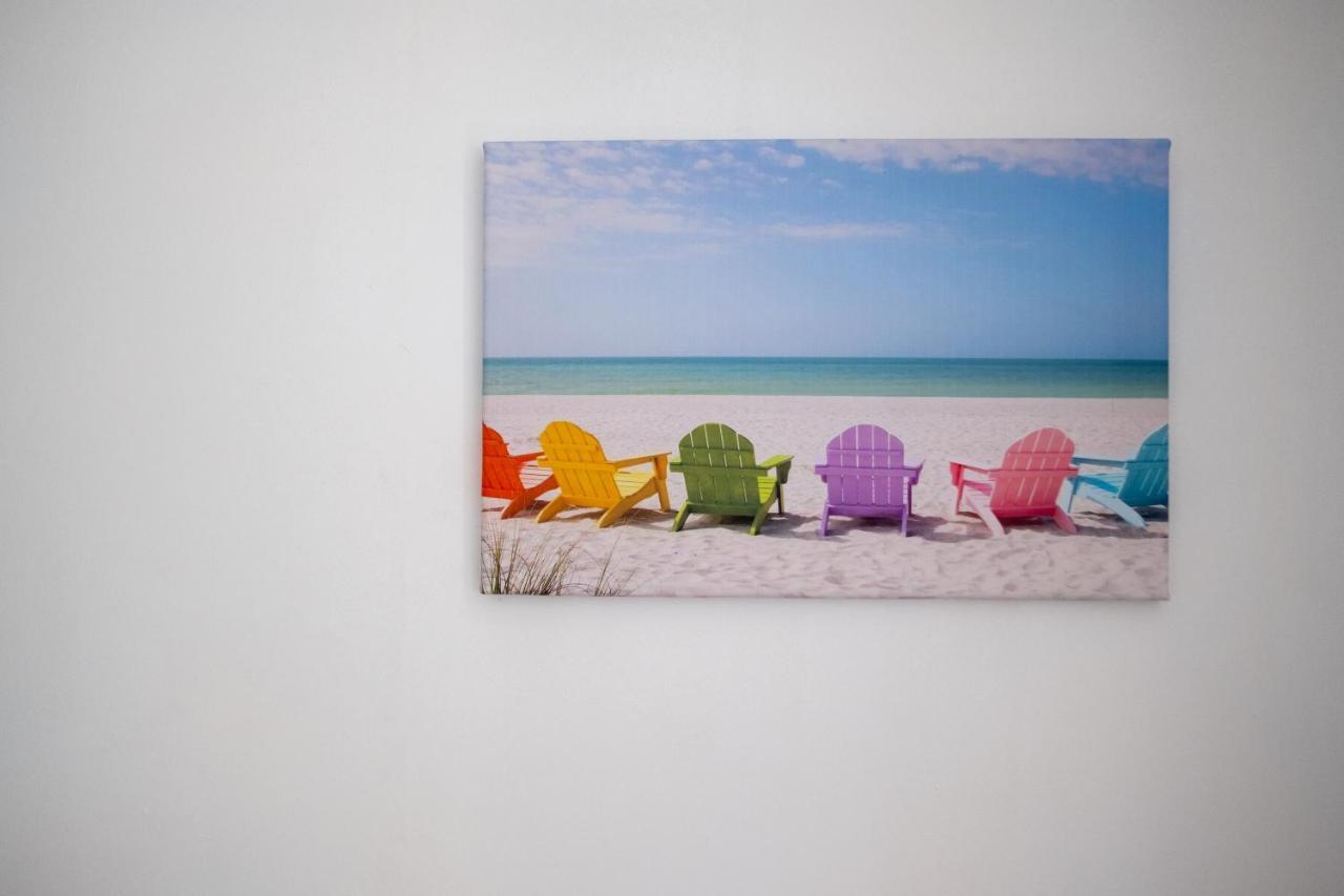 Modern One Bedroom Apartment In Town Centre & 4 Min To The Beach Борнмут Экстерьер фото